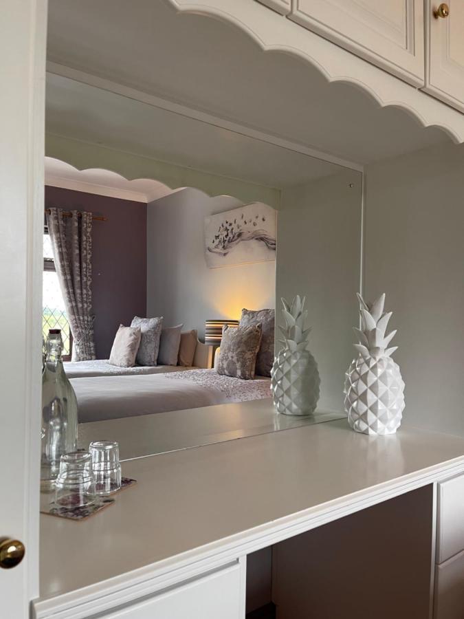 Greenfields Country House Latton Экстерьер фото