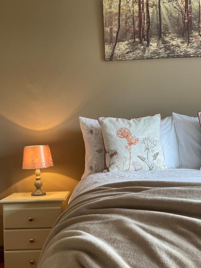 Greenfields Country House Latton Экстерьер фото